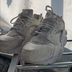 Nike white huarache sneakers